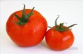 tomates bodegón realista